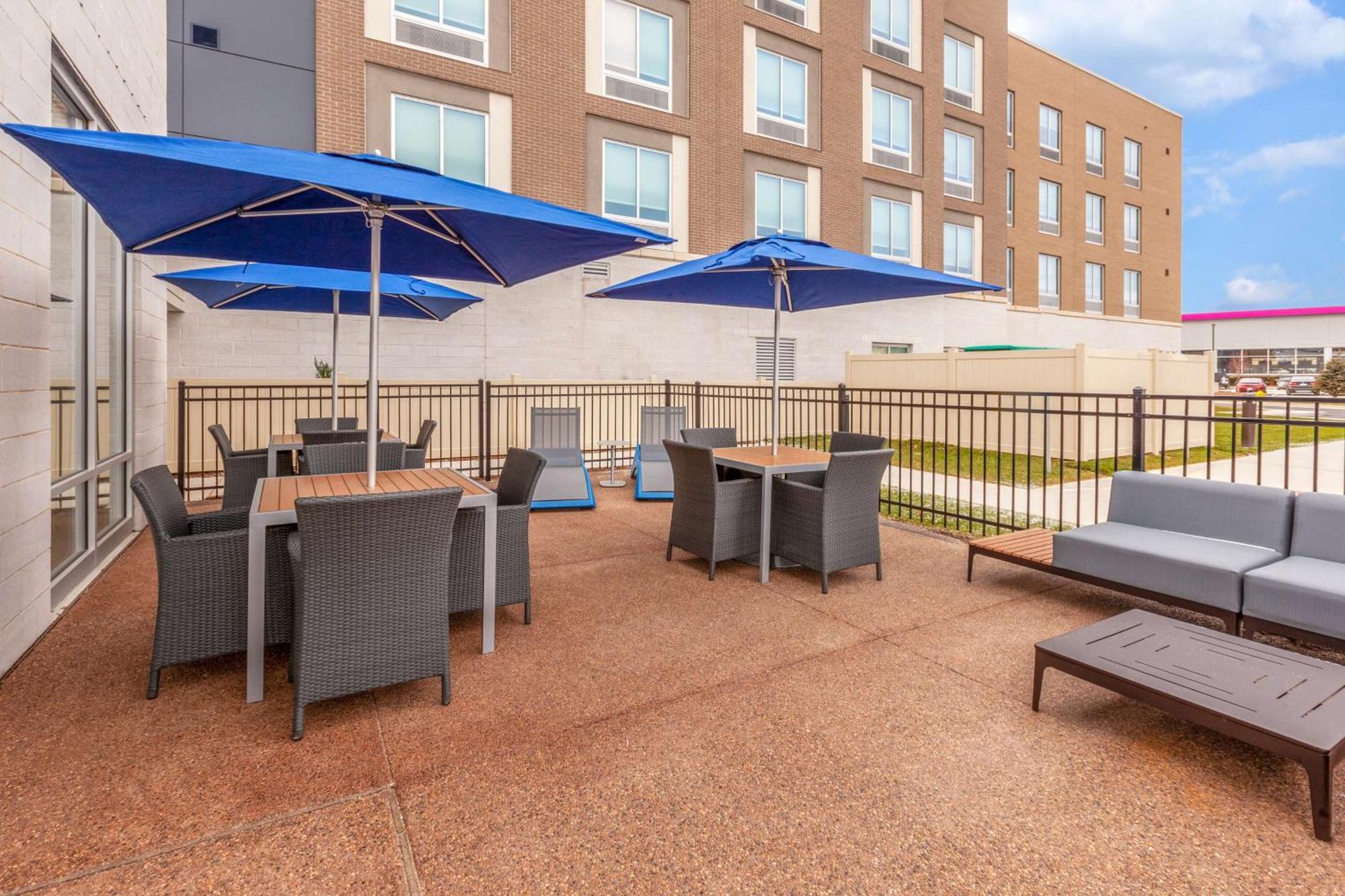 Hampton Inn & Suites Bloomfield Hills Detroit ภายนอก รูปภาพ